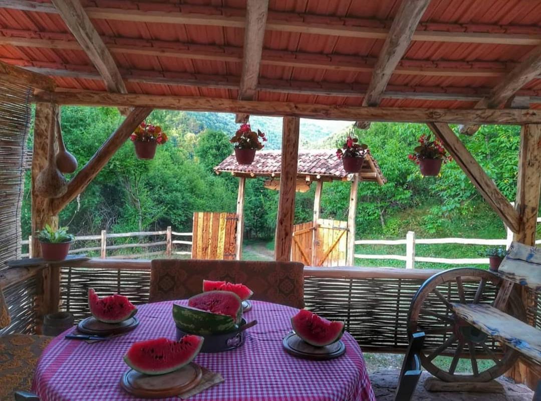 Seosko Domacinstvo „Gabar” Villa Custica Kültér fotó